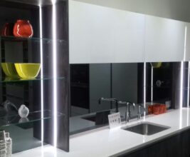 Mirror splashbacks